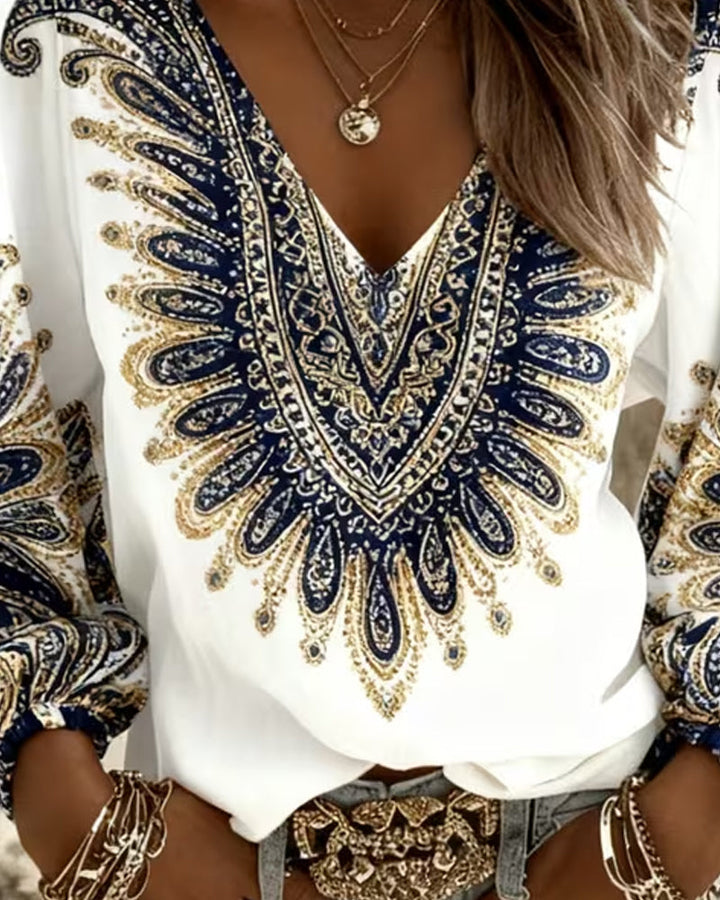 Top with V-Neck and Retro Print
