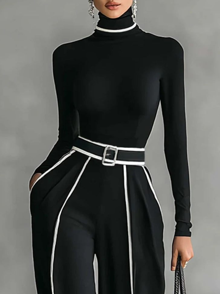 Marie™ | Elegant Set with Contrast Detail