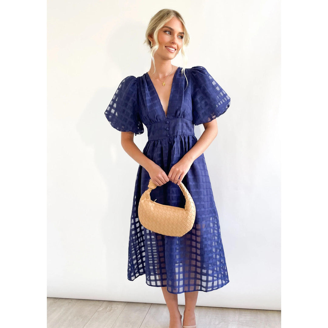 Julia - Elegant Summer Midi Dress